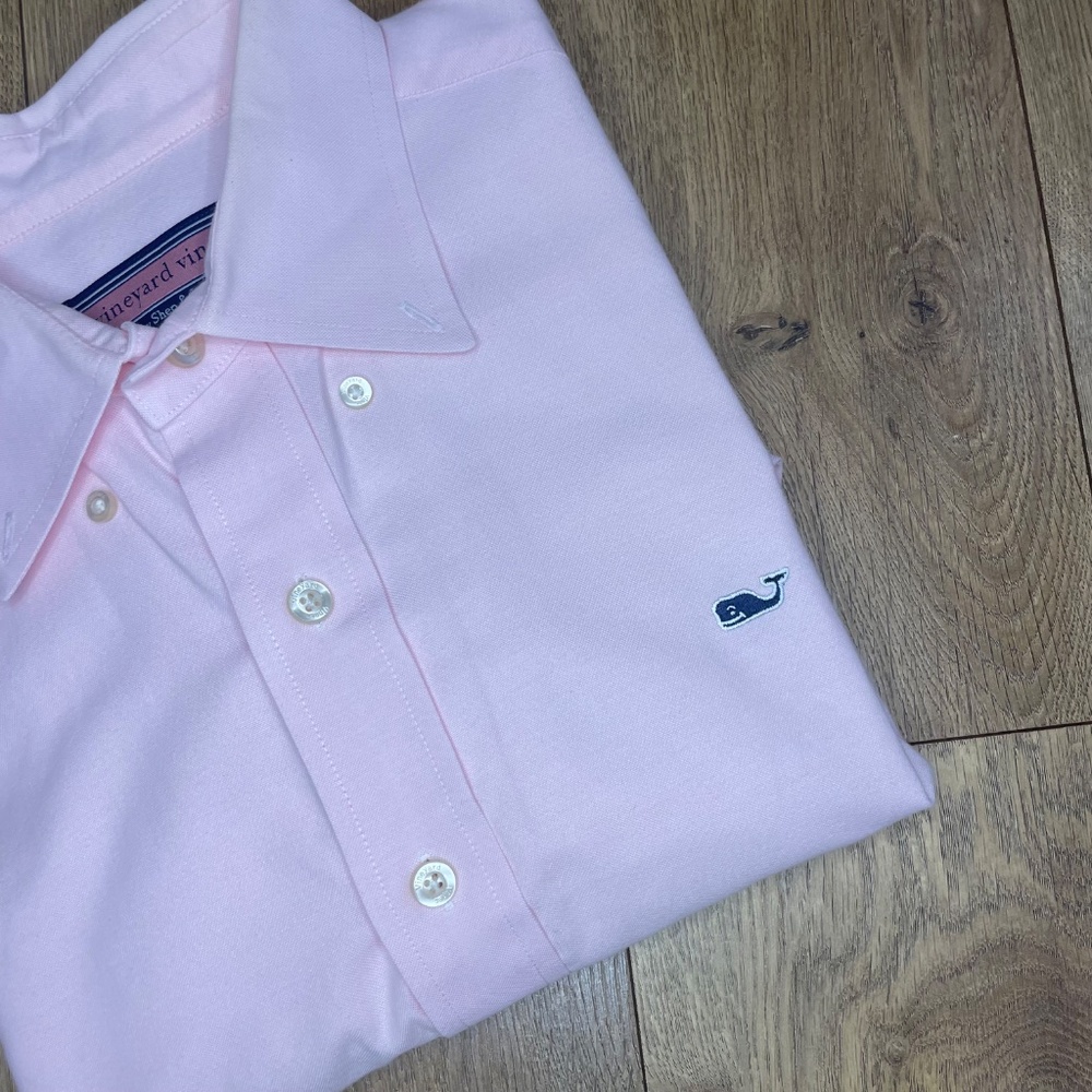 Vineyard Vines Pink Whale Shirt - Size: M - Picture 2 of 6